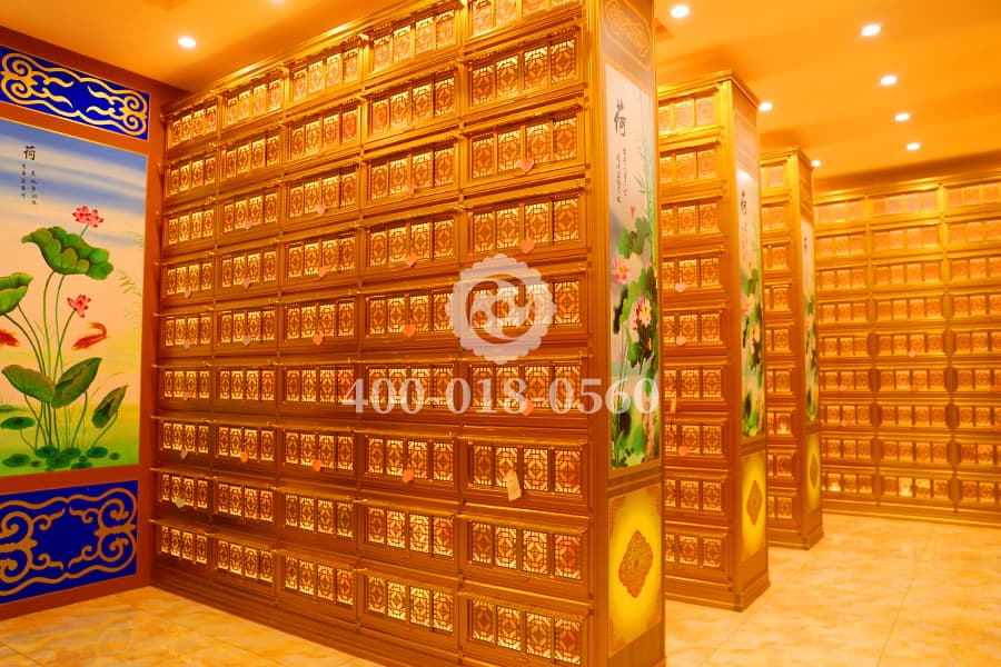 怀思堂室内阁位