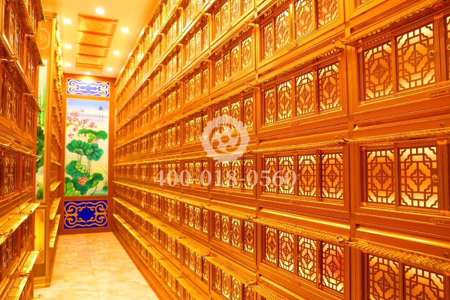 怀思堂地宫内部