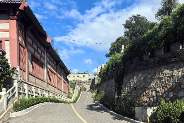 长城华人怀思堂2025年11月骨灰寄存及墓地价格参考