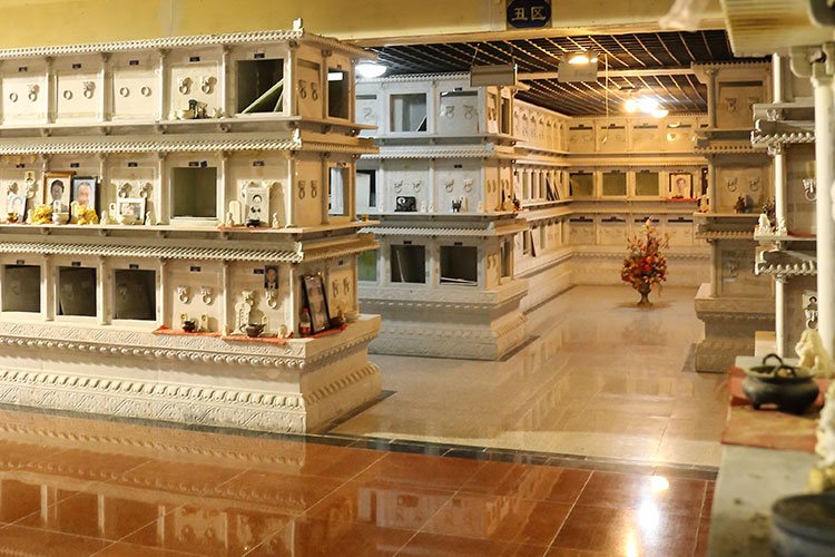 长城华人怀思堂白云精舍骨灰寄存