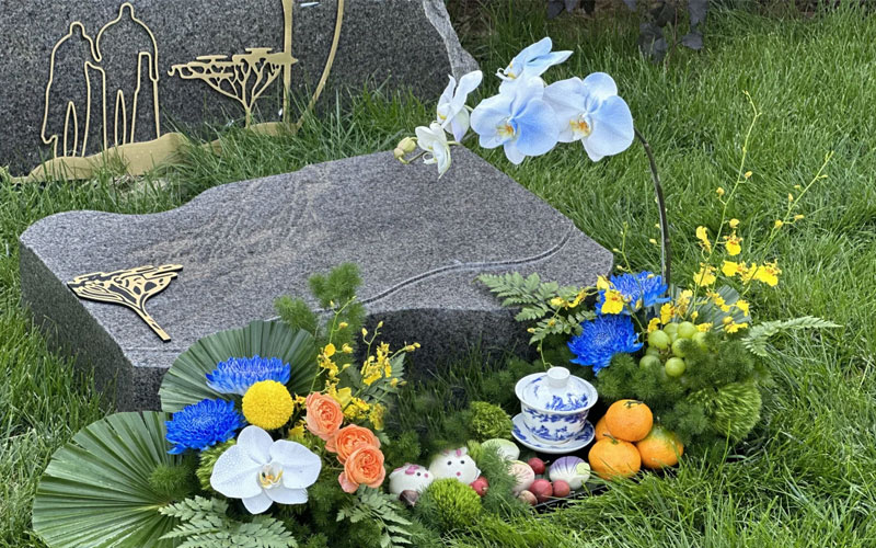 怀柔区九公山长城纪念执手一生艺术墓实拍